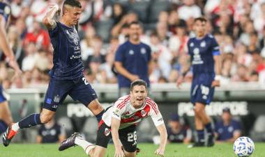 RIVER NO LE ENCONTRÓ LA VUELTA Y PERDIÓ CON TALLERES