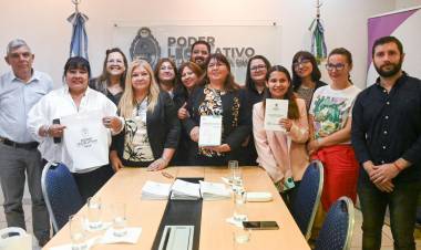 IMPULSANDO EL PROGRESO: REUNIÓN ESTRATÉGICA PARA QUE BARRANQUERAS CUENTE CON UNA OFICINA INTERDISCIPLINARIA  EN PREVENCIÓN DE VIOLENCIA LABORAL