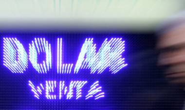 LAS FINANZAS LE SONRÍEN A MILEI