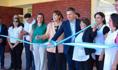 SAMUHÚ: EL GOBERNADOR ZDERO INAUGURÓ EL NUEVO EDIFICIO DE LA BIBLIOTECA PÚBLICA N°80 “EDUARDO NAZARENO ROSCIANI”