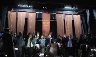 LOS APRIETES Y LA CAMPAÑA ECONÓMICA DE LOS "FALANGISTAS"