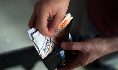 EL MÍNIMO, MÁS BAJO QUE EN 2001