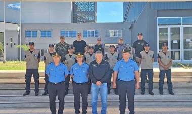 EL DESPLIEGUE POLICIAL POR LAS FIESTAS NAVIDEÑAS YA ESTÁ EN MARCHA