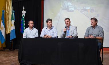 MACHAGAI: EL GOBERNADOR ZDERO ANUNCIÓ PAVIMENTO URBANO PARA LA LOCALIDAD