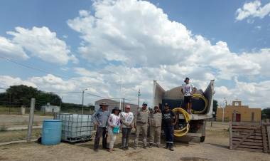 SAMEEP CONTINÚA CON LA ASISTENCIA DE AGUA POTABLE EN EL INTERIOR PROVINCIAL