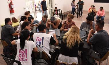RESISTENCIA: GRAN CONCURRENCIA DE VECINOS A LOS OPERATIVOS BARRIALES PARA LA INSCRIPCIÓN AL SUBSIDIO ENERGÉTICO NACIONAL