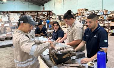 SECHEEP ENTREGÓ ROPA DE TRABAJO A PERSONAL OPERATIVO DEL ÁREA METROPOLITANA