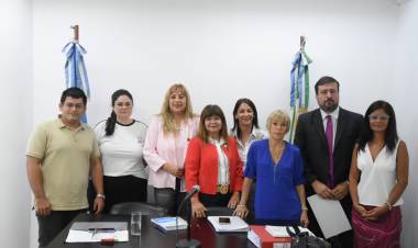ZULMA GALEANO Y ANALÍA FLORES SEGUIRÁN PRESIDIENDO LA COMISIÓN DE EDUCACIÓN