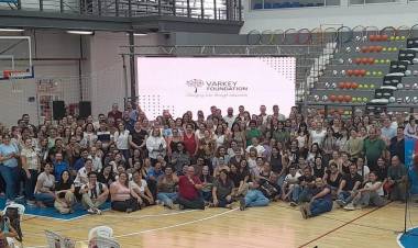 RED APRENDE: CUATRO JORNADAS INTENSAS DE FORMACIÓN DOCENTE PARA FORTALECER EL LIDERAZGO E INNOVACIÓN EDUCATIVA