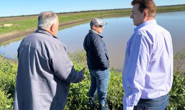 EL GOBIERNO PROVINCIAL CONTINÚA TRABAJANDO EN EL MANEJO DEL AGUA PARA UNA PRODUCCIÓN SOSTENIBLE