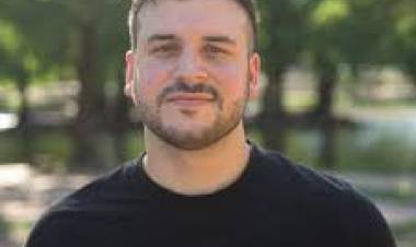 IVÁN GYOKER, EL DIPUTADO INFLUENCER: ACUSA POPULISMO MIENTRAS SU PROPIO PRONTUARIO LEGISLATIVO LO DESMIENTE