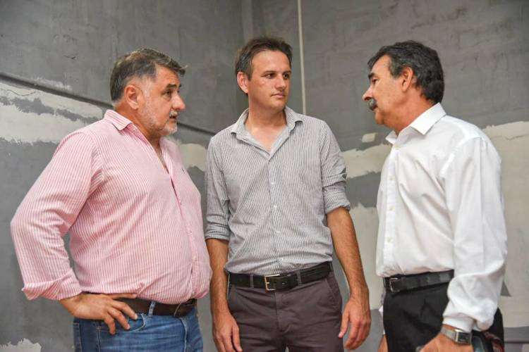 FONTANA: EL GOBIERNO PROVINCIAL REFACCIONA EL MINISTERIO “PUERTA LA HERMOSA”