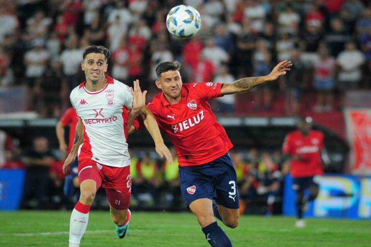 COPA DE LA LIGA: INDEPENDIENTE Y HURACÁN EMPATARON SIN GOLES EN EL DUCÓ