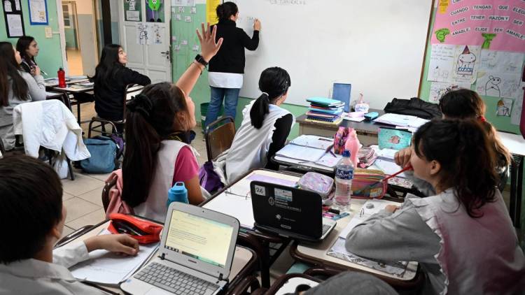 CÓMO ACCEDER A LA AYUDA ESCOLAR ANUAL DE $70.000 EN MARZO