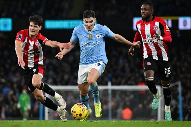 JULIÁN ALVAREZ APORTÓ UNA ASISTENCIA PARA LA VICTORIA DE MANCHESTER CITY  