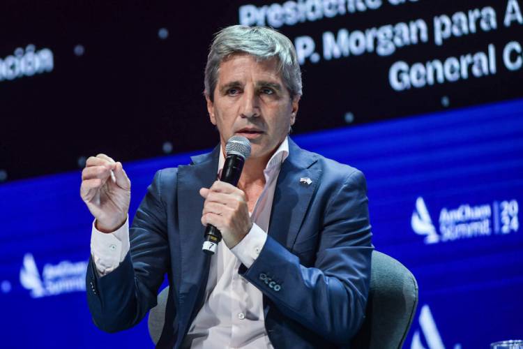 CAPUTO Y EL FRACASO DE LA LUCHA CONTRA LA INFLACIÓN: RECONOCIÓ QUE HAY PRODUCTOS BÁSICOS UN 50% MÁS CAROS QUE EN EE.UU.