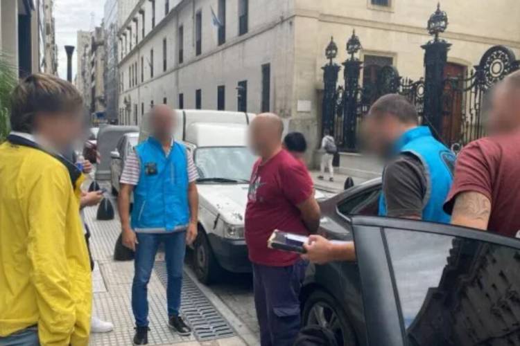 DETIENEN A DOS ACUSADOS DE ABUSOS SEXUALES