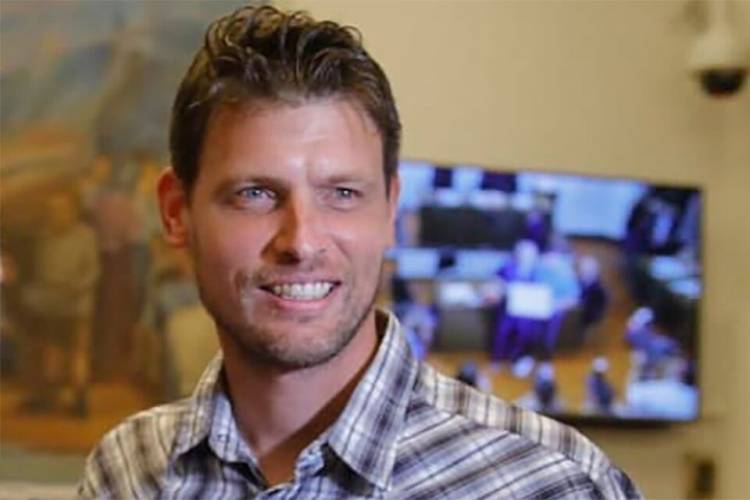 INDEPENDIENTE: BATTIÓN LE RECLAMA UNA DEUDA DE 800 MIL DÓLARES