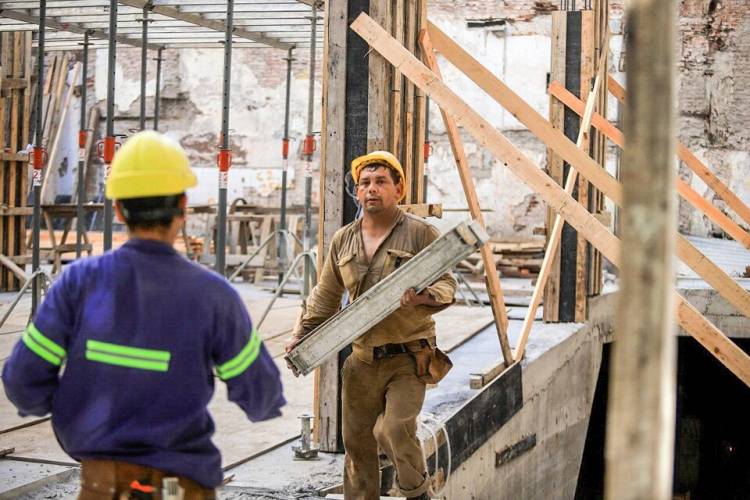 NUEVO DERRUMBE DE LA CONSTRUCCIÓN