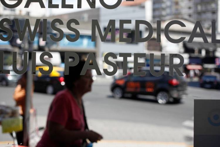 SEGUIR PERDIENDO PERO NO TANTO