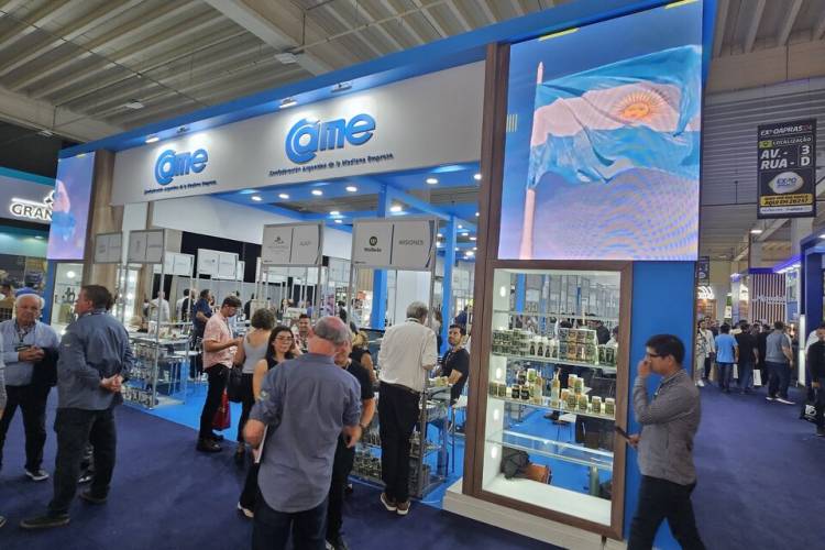 CURITIBA, LA NUEVA MECA DE LAS PYMES ARGENTINAS ANTE LA CAÍDA DEL CONSUMO