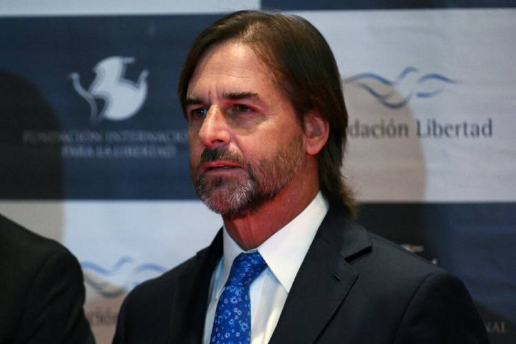 PELEA DE ULTRALIBERALES: LA DISCREPANCIA ENTRE LACALLE POU Y MILEI