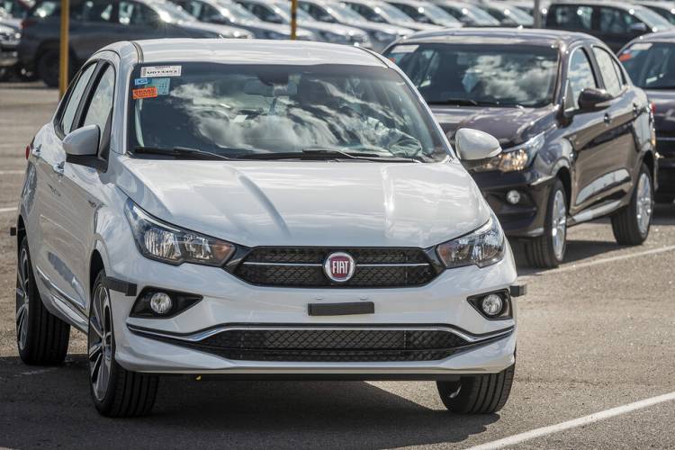 LA VENTA DE AUTOS VOLVIÓ A CAER EN ABRIL