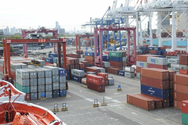 CAYÓ EL COMERCIO CON BRASIL