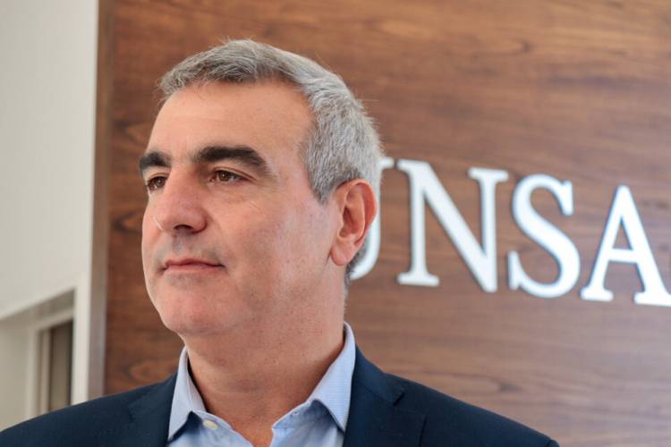 EL ORIGEN POLÍTICO DEL DESARRAIGO