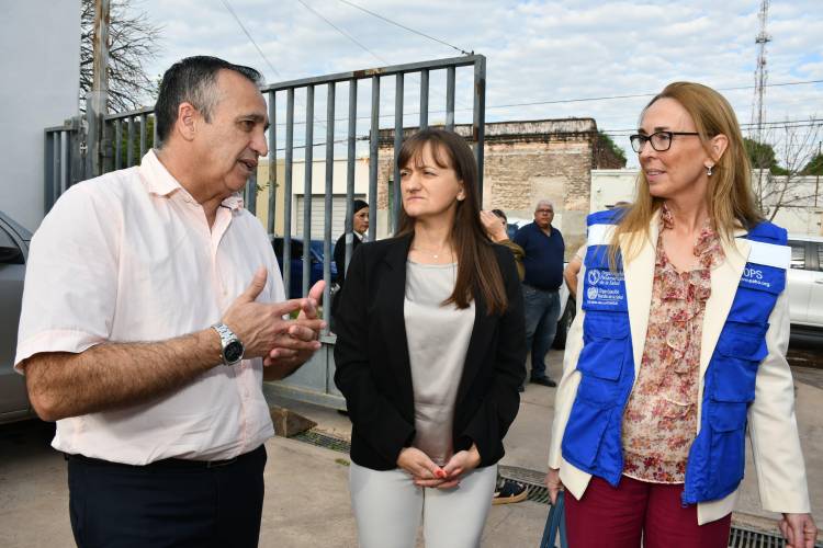 SALUD: ENTREGA DE MATERIALES PARA LA DIRECCIÓN DE EPIDEMIOLOGÍA Y VISITA A LAS REFACCIONES DEL ALMACÉN DE VACUNAS