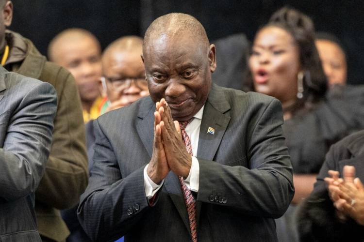 SUDÁFRICA: EL PARTIDO DE MANDELA FORMÓ GOBIERNO CON LA MINORÍA BLANCA