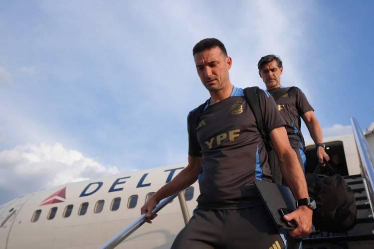 SELECCIÓN ARGENTINA: SCALONI EVALÚA RETOQUES PARA EL MARTES
