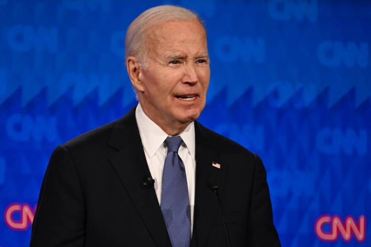 LÍDERES DEMÓCRATAS CIERRAN FILAS EN TORNO A BIDEN