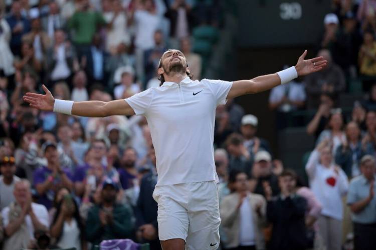 WIMBLEDON: DJOKOVIC AVANZÓ SIN JUGAR Y SE CRUZARÁ CON MUSETTI