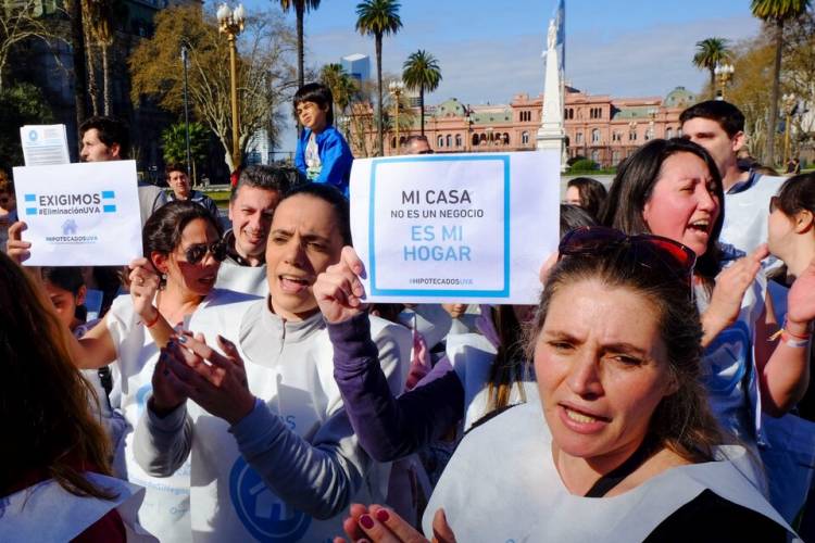 FALLO A FAVOR DE DEUDORES HIPOTECARIOS UVA