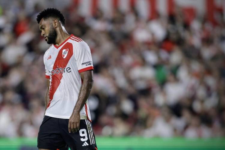 UNA MALA EN RIVER: BORJA QUEDÓ DESCARTADO PARA LA IDA COPERA ANTE TALLERES 