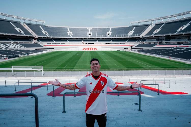 MAXI MEZA YA SE ENTRENÓ EN RIVER Y SERÁ TITULAR EN EL DESQUITE CON TALLERES