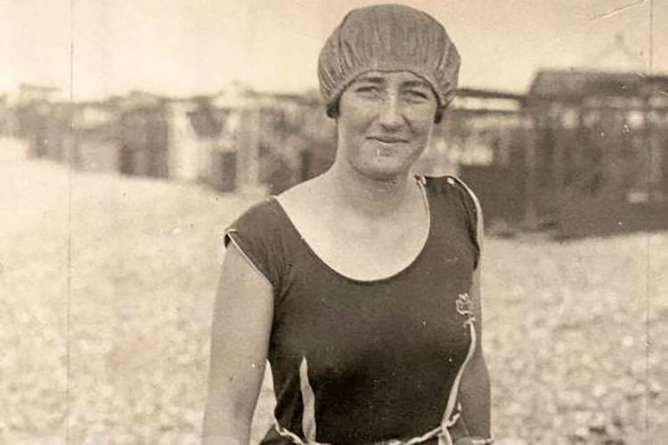 UN ACTO DE JUSTICIA CON LILIAN HARRISON