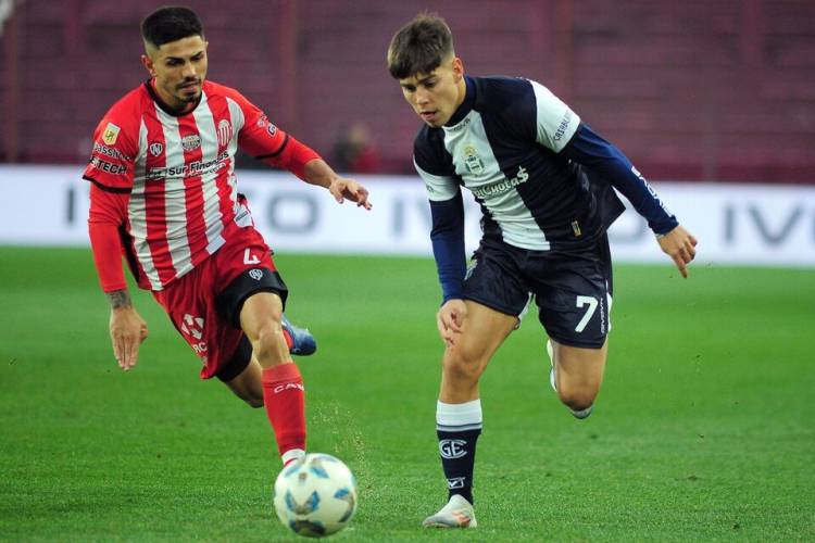 COPA ARGENTINA: GIMNASIA Y BARRACAS TERMINARON A LAS PIÑAS