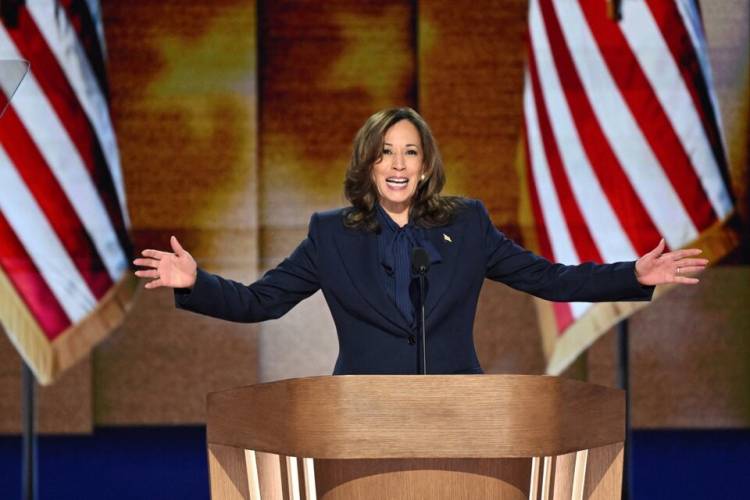 EE.UU.: LA CAMPAÑA DE KAMALA HARRIS RECAUDÓ 540 MILLONES DE DÓLARES EN UN MES