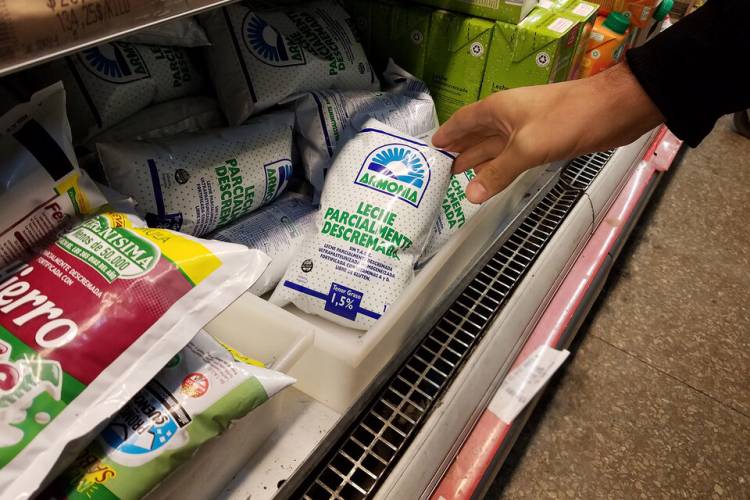 BAJÓ 12,3% EL CONSUMO DE LÁCTEOS ESTE AÑO