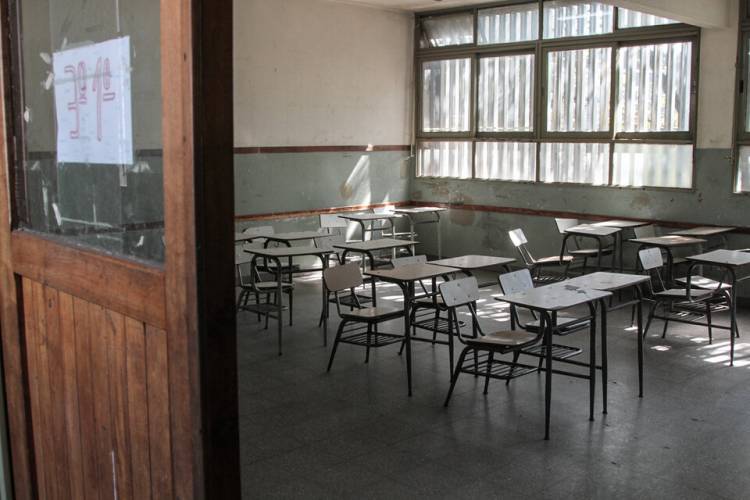 DOCENTES: LA JUSTICIA CONFIRMÓ LA INCONSTITUCIONALIDAD DEL DNU70