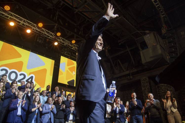 MACRI VUELVE A BUSCAR PROTAGONISMO CON EL RELANZAMIENTO DE LA FUNDACIÓN PENSAR