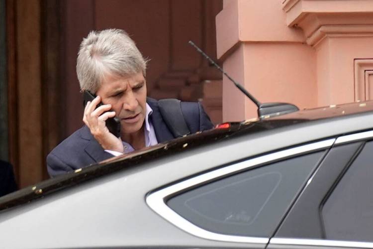 DÓLAR, INFLACIÓN Y PBI: LOS NÚMEROS CLAVE DEL PRESUPUESTO DE MILEI Y CAPUTO