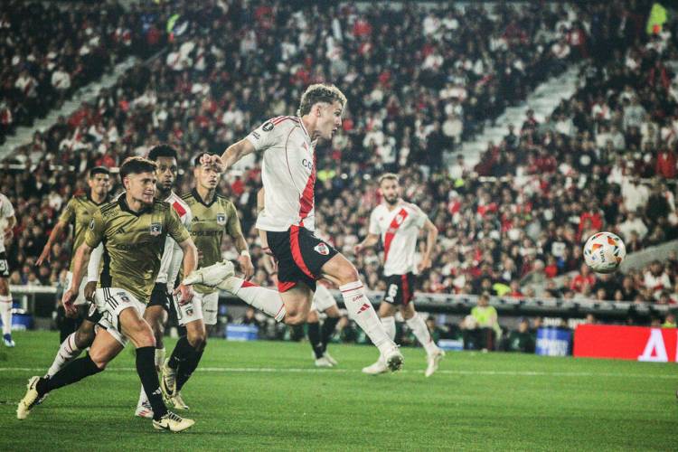 RIVER SIGUIÓ DE FESTEJO Y ESTÁ ENTRE LOS CUATRO MEJORES DE AMÉRICA