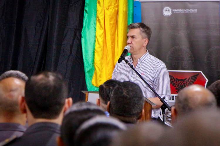 EL GOBERNADOR ZDERO LANZÓ LA CONVOCATORIA PARA LA INCORPORACIÓN DE 200 NUEVOS MIEMBROS PARA EL SERVICIO PENITENCIARIO, CICLO 2025