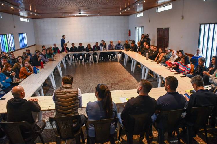 COLONIA ELISA: “ATENDIMOS LAS DEMANDAS Y CONSIDERAMOS QUE FUE UNA REUNIÓN MUY PRODUCTIVA”, ASEGURÓ MARCOS RESICO