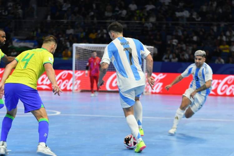 MUNDIAL DE FUTSAL: ARGENTINA NO PUDO CON BRASIL EN LA FINAL