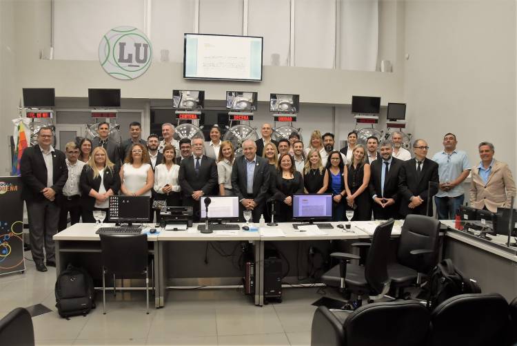 DELGADO ACOMPAÑÓ EL SORTEO DE SELECCIÓN DE LOS CHAQUEÑOS QUE INTEGRAN LA LISTA DE LOS JUICIOS POR JURADOS PARA 2025