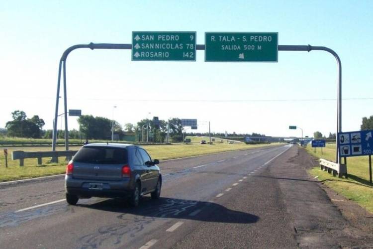 EL GOBIERNO AVANZARÁ CON LA PRIVATIZACIÓN DE RUTAS NACIONALES